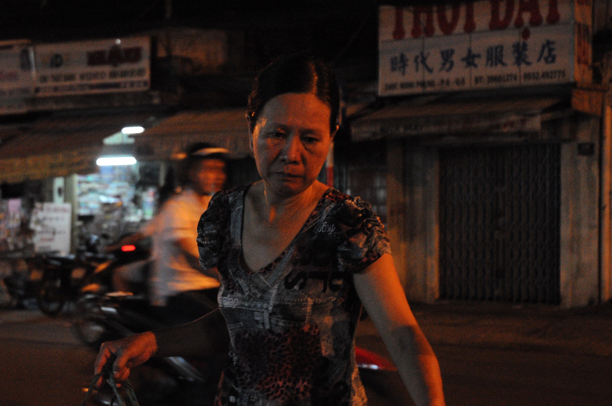 Nhờ nghề bắt gián, bà đã sửa được căn nhà sập sệ để có chỗ ra vào cho chồng và mấy người con. Bà luôn tâm niệm, đã có duyên với nghề thì mình gắn bó đến khi không thể làm được nữa thì thôi.