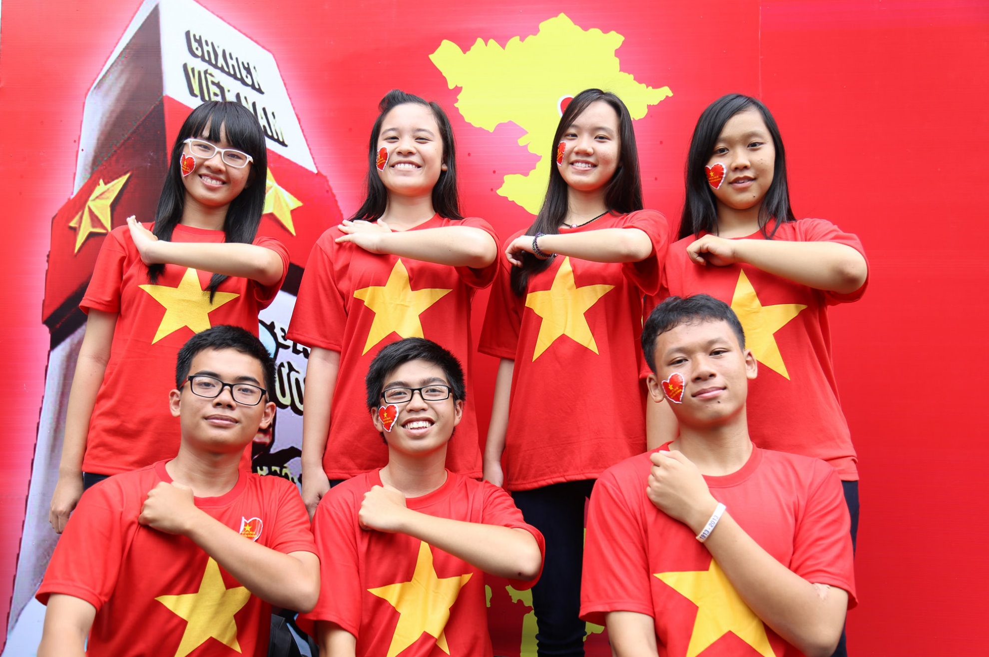 Đối tượng chính mà chương trình này nhắm đến là các bạn trẻ, học sinh- sinh viên, những người đầy nhiệt huyết được cống hiến cho Đát nước.