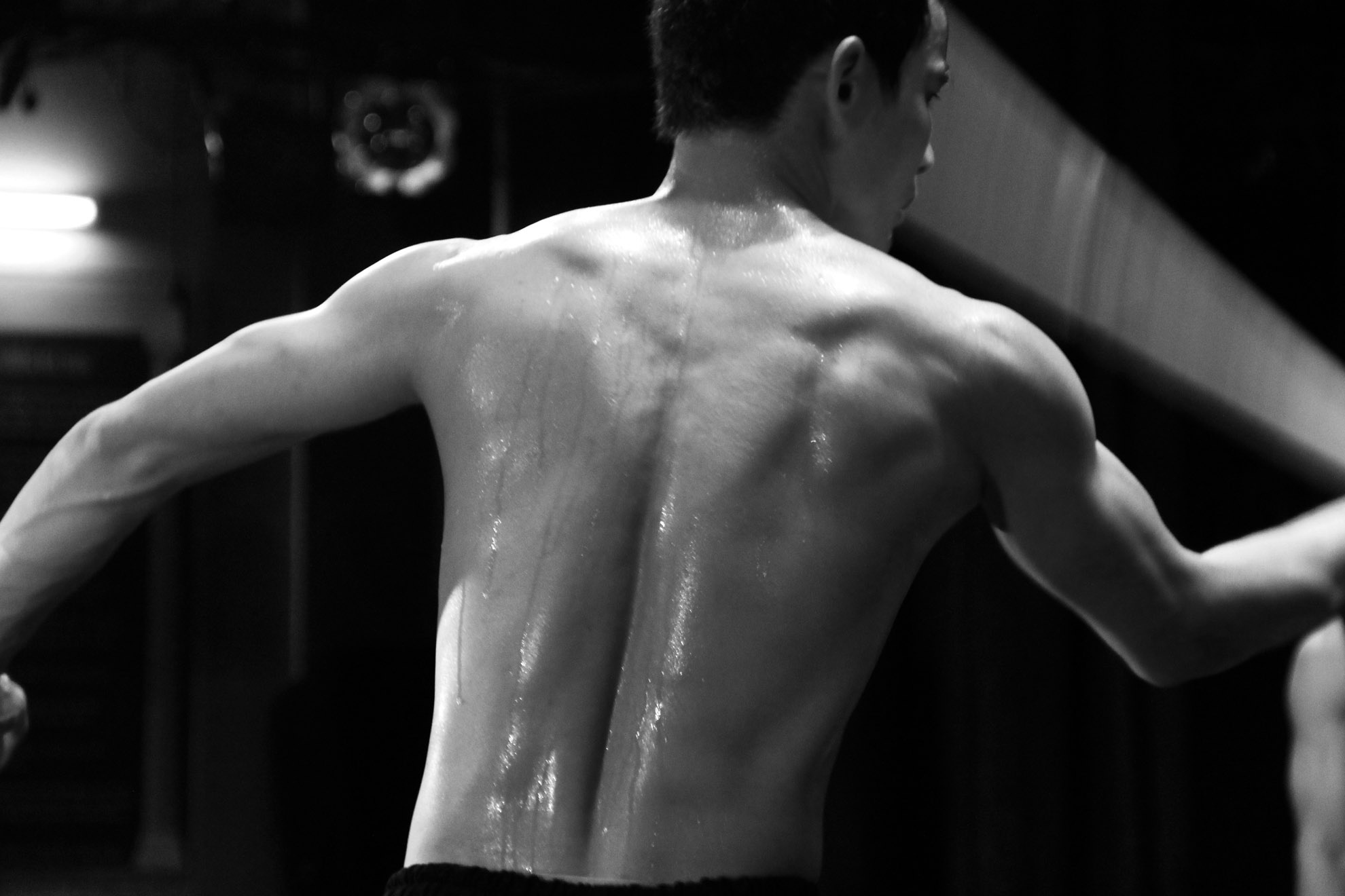 Những lúc say mê tập luyện Đức quên tất cả mệt mỏi chỉ còn say cho từng động tác.