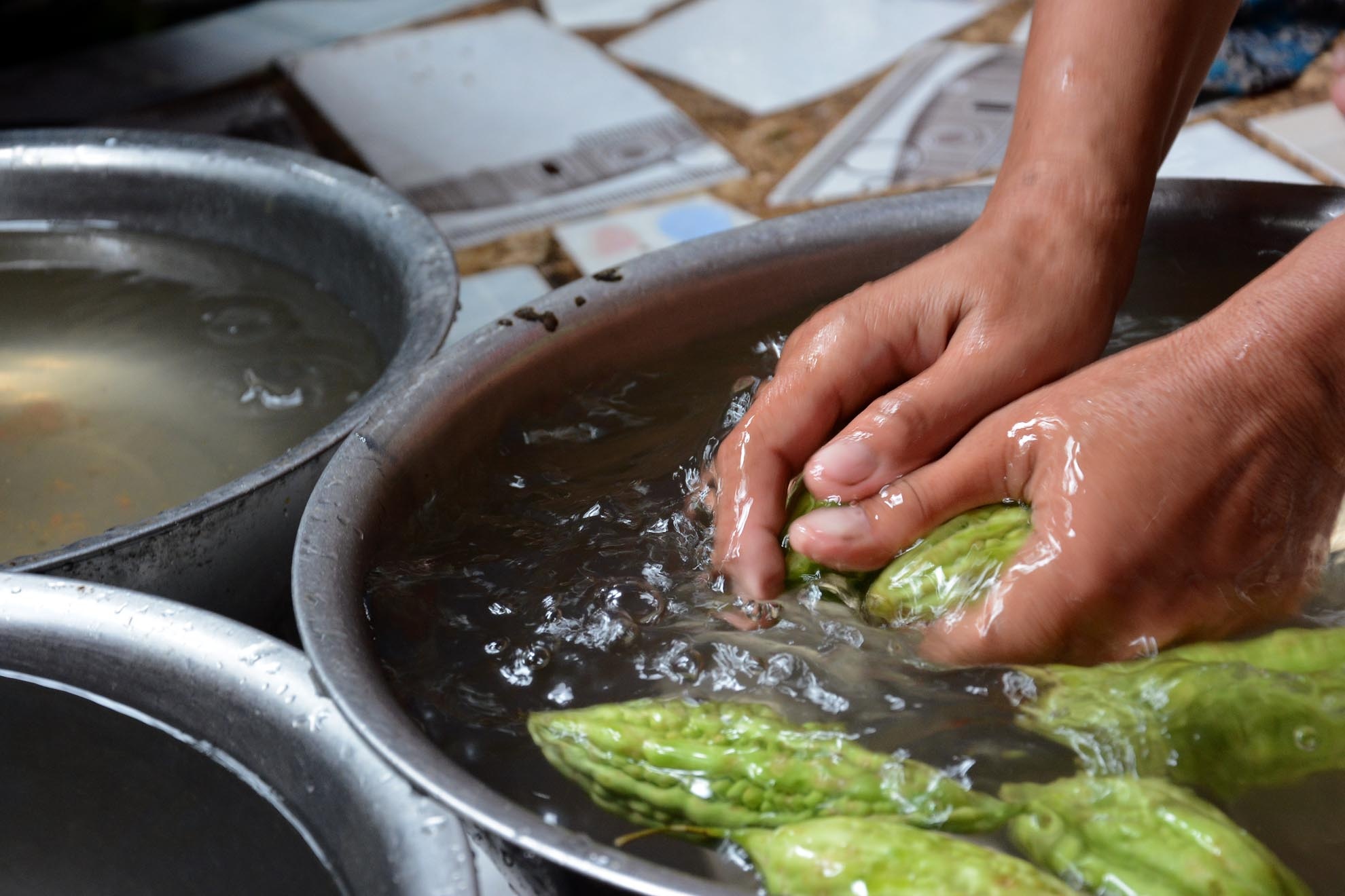 Ấp 1 có khoảng 30 hộ gia đình với khoảng 100 người, đa số người dân số ở đây là dân lao động nghèo, sinh sống bằng nghề nuôi cá, đi làm thuê. Việc có nước sạch sẽ làm đời sống người dân thay đổi mạnh.