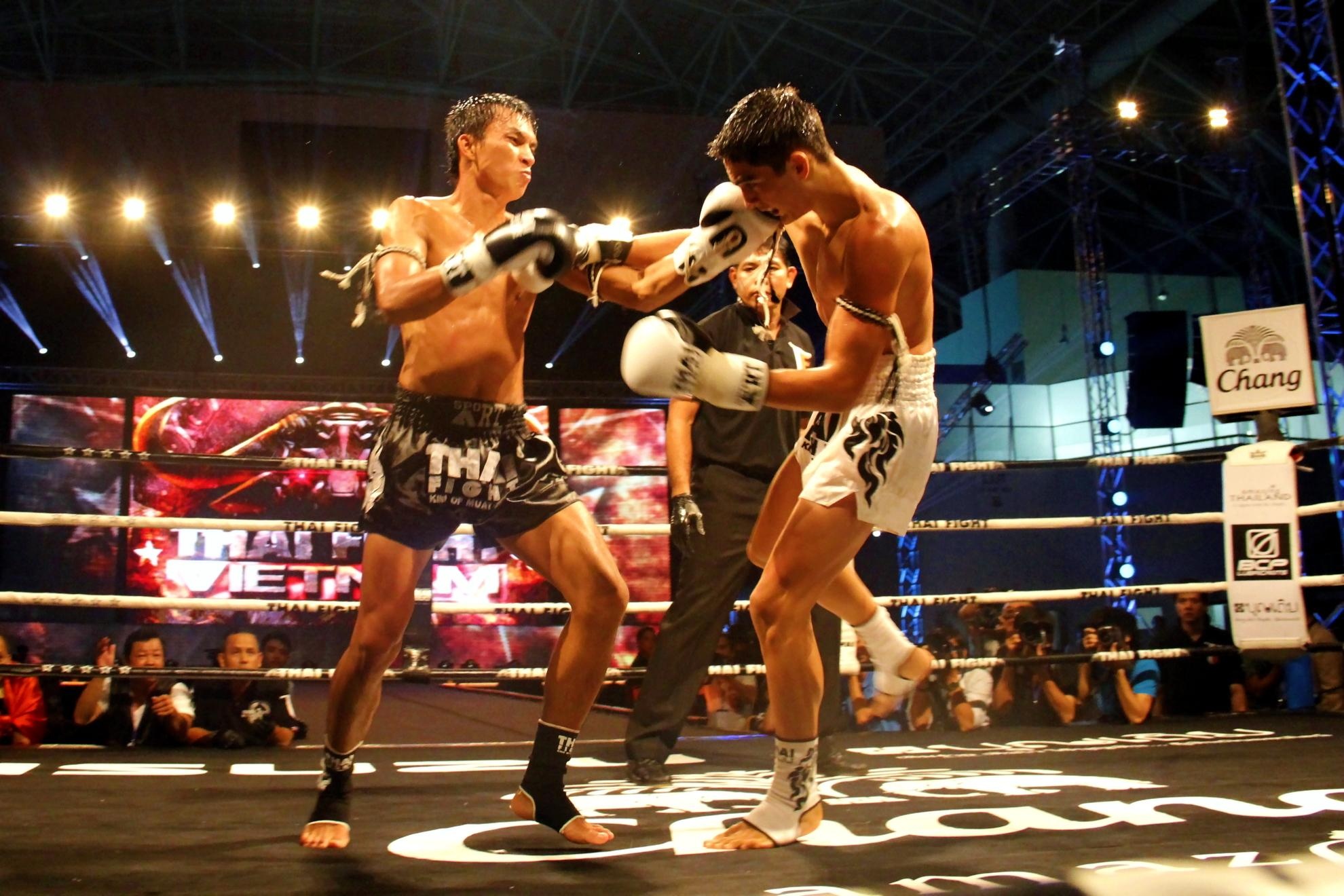 Việt Nam năm nay tham gia với 2 võ sĩ là Nguyễn Phú Hiển ở hạng cân 57kg và Nguyễn Trần Tự Do ở hạng cân 64 kg. Hiển có những cú ra đòn nhanh mạnh và chính xác