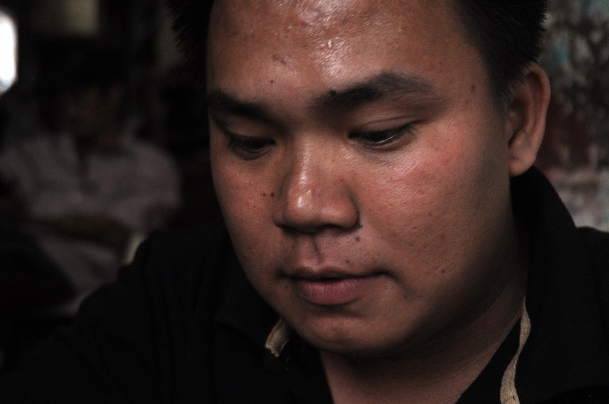 Hoàng Anh chia sẻ ước mơ, biết đọc, viết rồi học thêm tiếng anh để dễ dàng cho công việc sửa mô tô của mình. Sau đó, kiếm ít vốn để ra mở cửa tiệm sửa xe riêng. 