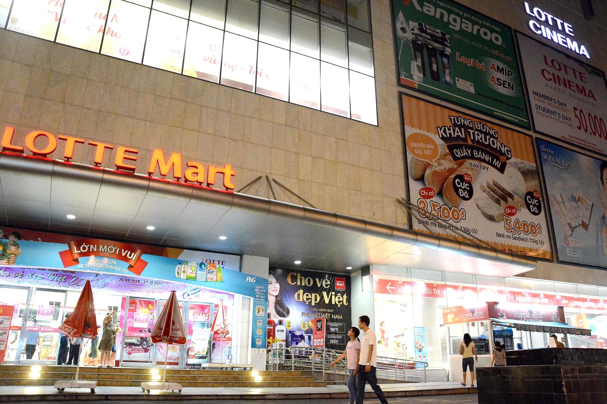 Kinh tế khó khăn khiến các TTTM cao cấp tai Sài Gòn biến thành các khu 