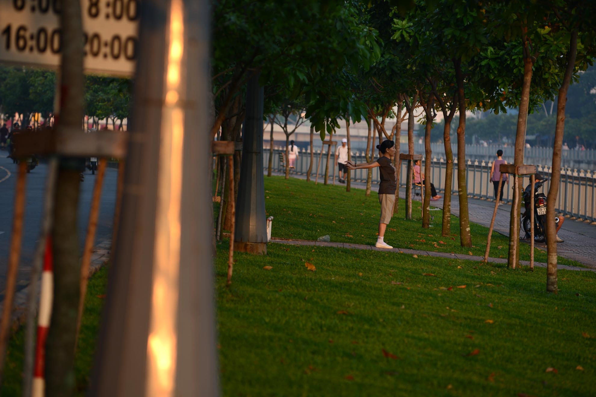 Nhiều người đã coi Nhiêu Lộc là lá phổi xanh của thành phố vì sự trong lành, xanh mát của dòng kênh và hai bên bờ.