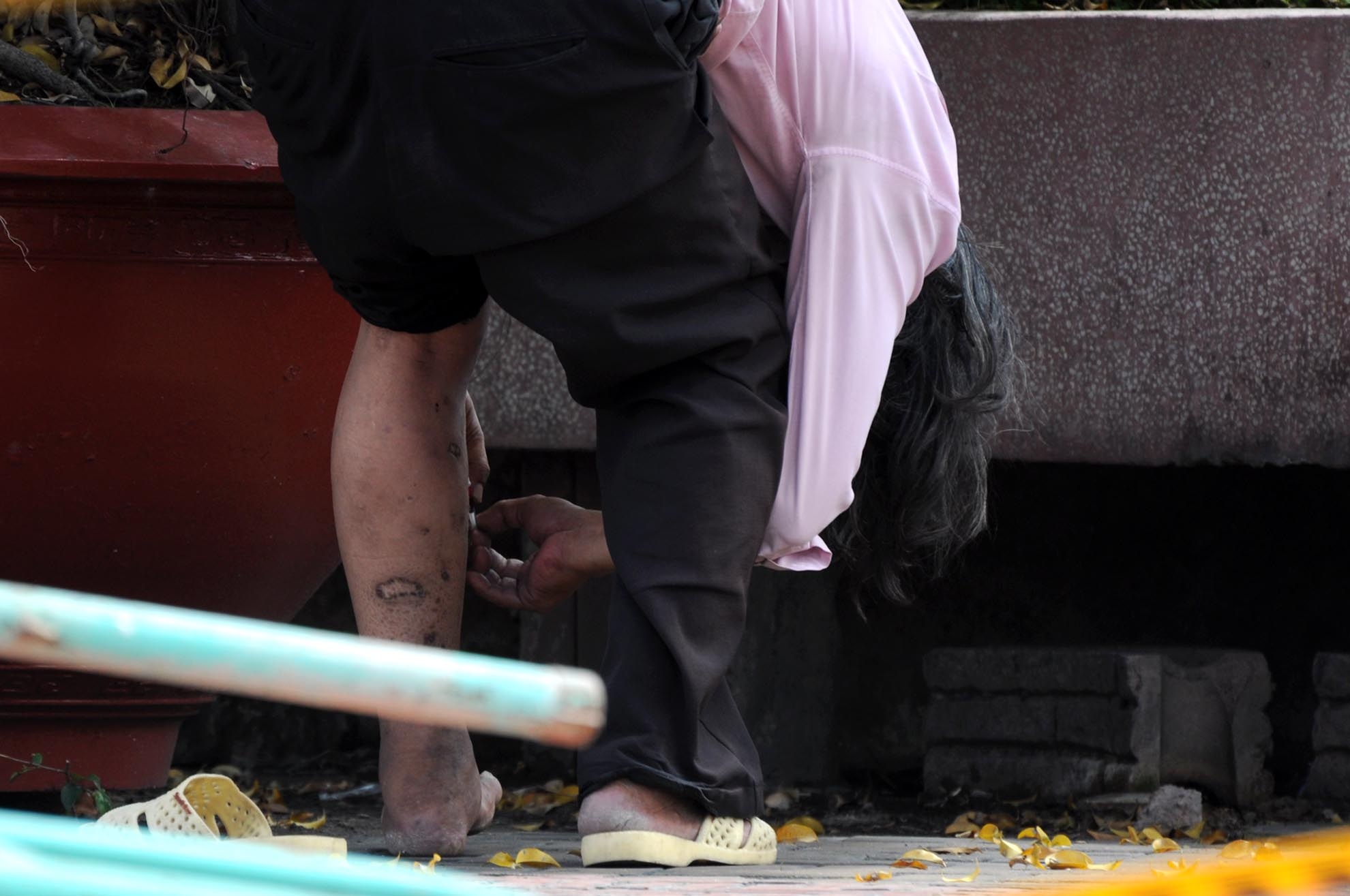 Người dân cho biết, những người nghiện ma túy thường xuyên tiêm chích công khai giữa ban ngày là nỗi ám ảnh mỗi khi đi ngang qua.