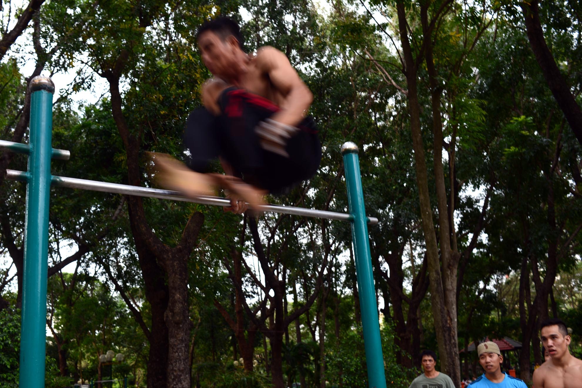 Hiện nay, nhóm Sài Gòn Calisthenics vẫn tập đều đặn ở công viên Hoàng Văn Thụ vào chiều cuối tuần.