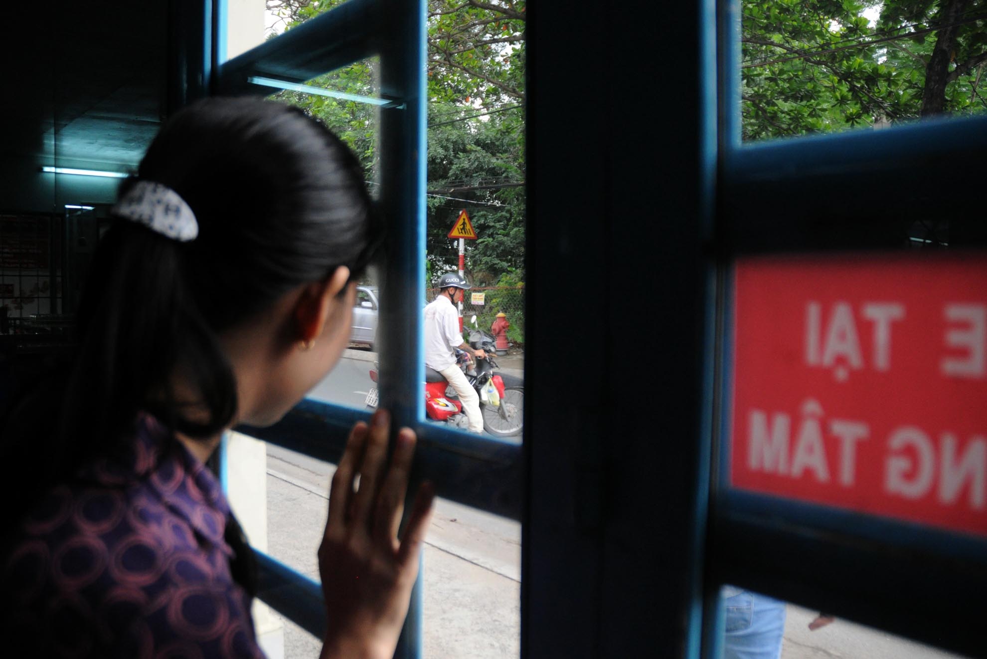 “Ngoài việc điều trị cắt cơn, điều quan trọng là phải nắm bắt được tâm lý của học viên để giúp họ tránh tái nghiện khi về nhà” Bác sĩ Khánh Duy (GĐ trung tâm) cho biết.