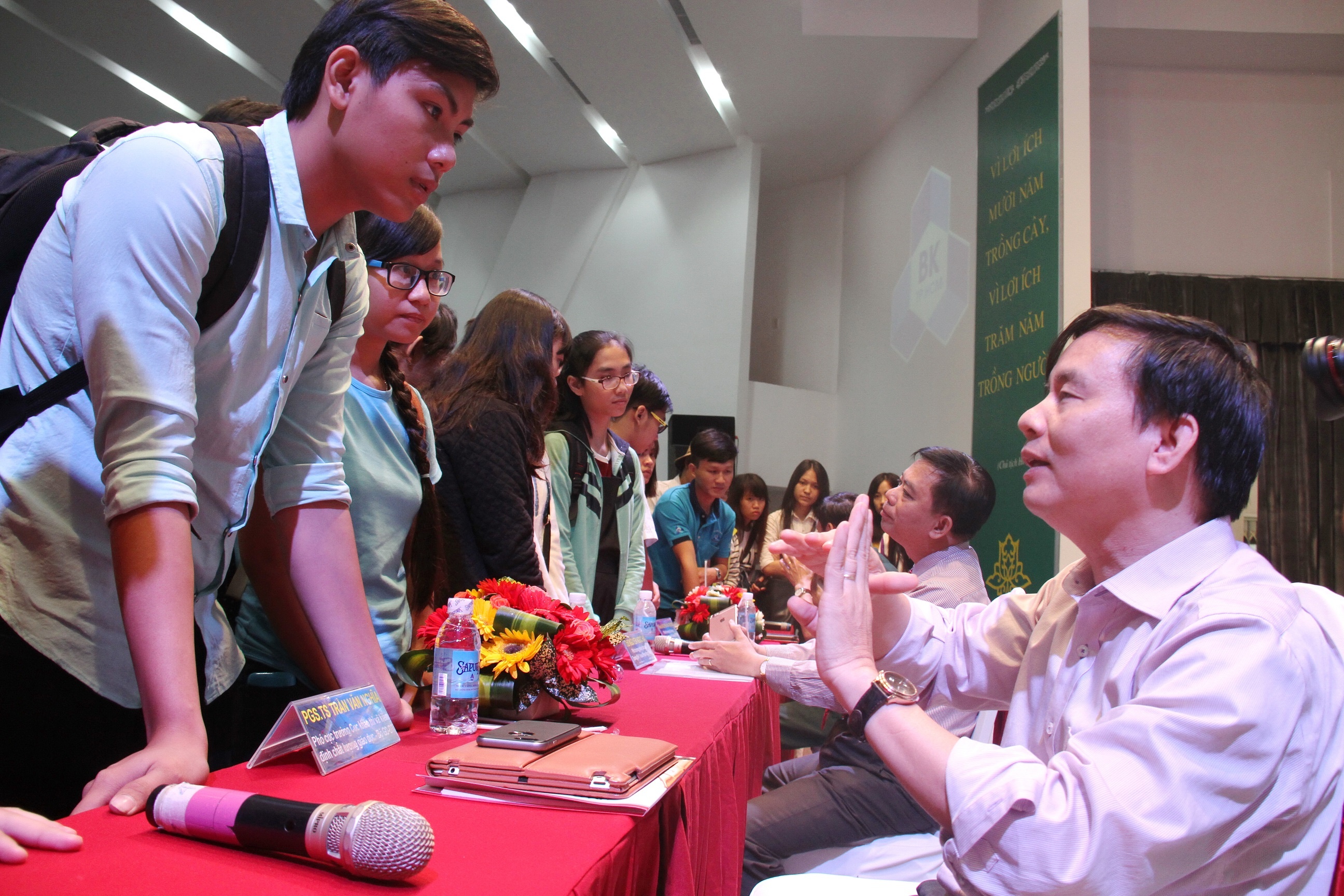 Truong dai hoc o TP HCM mo nhieu nganh hoc moi hinh anh