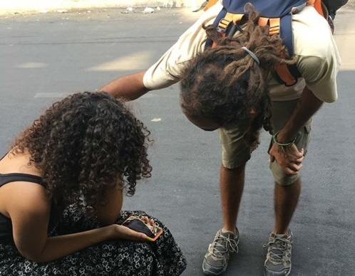 Bi thu Thang yeu cau xin loi du khach bi cuop o Sai Gon hinh anh