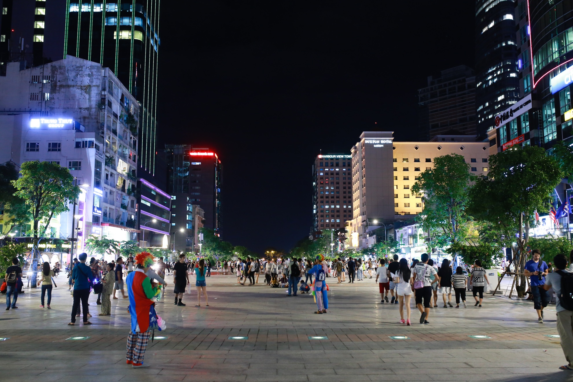 1.000 ty lat da granite via he anh 3