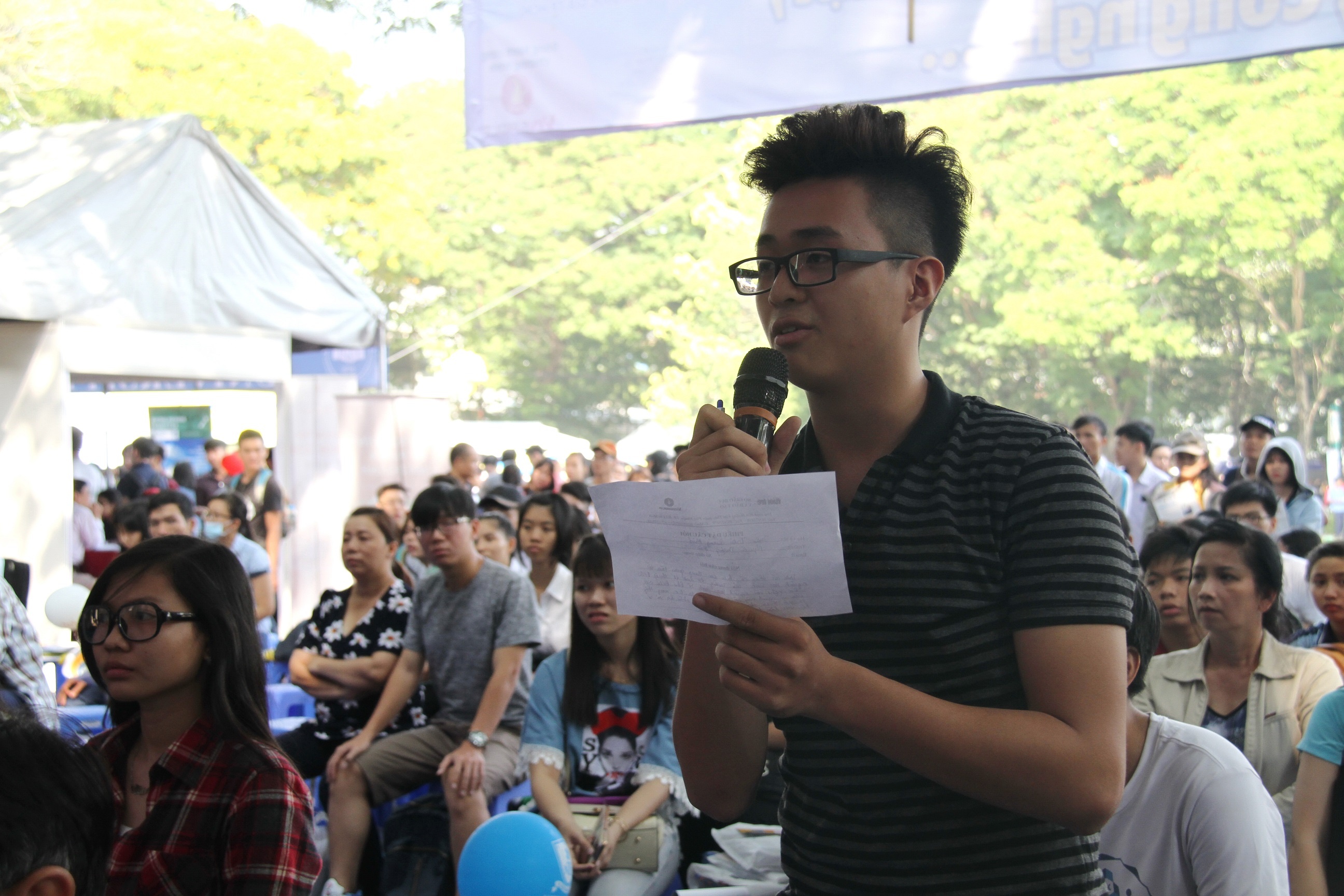 Dang ky du thi THPT anh 1