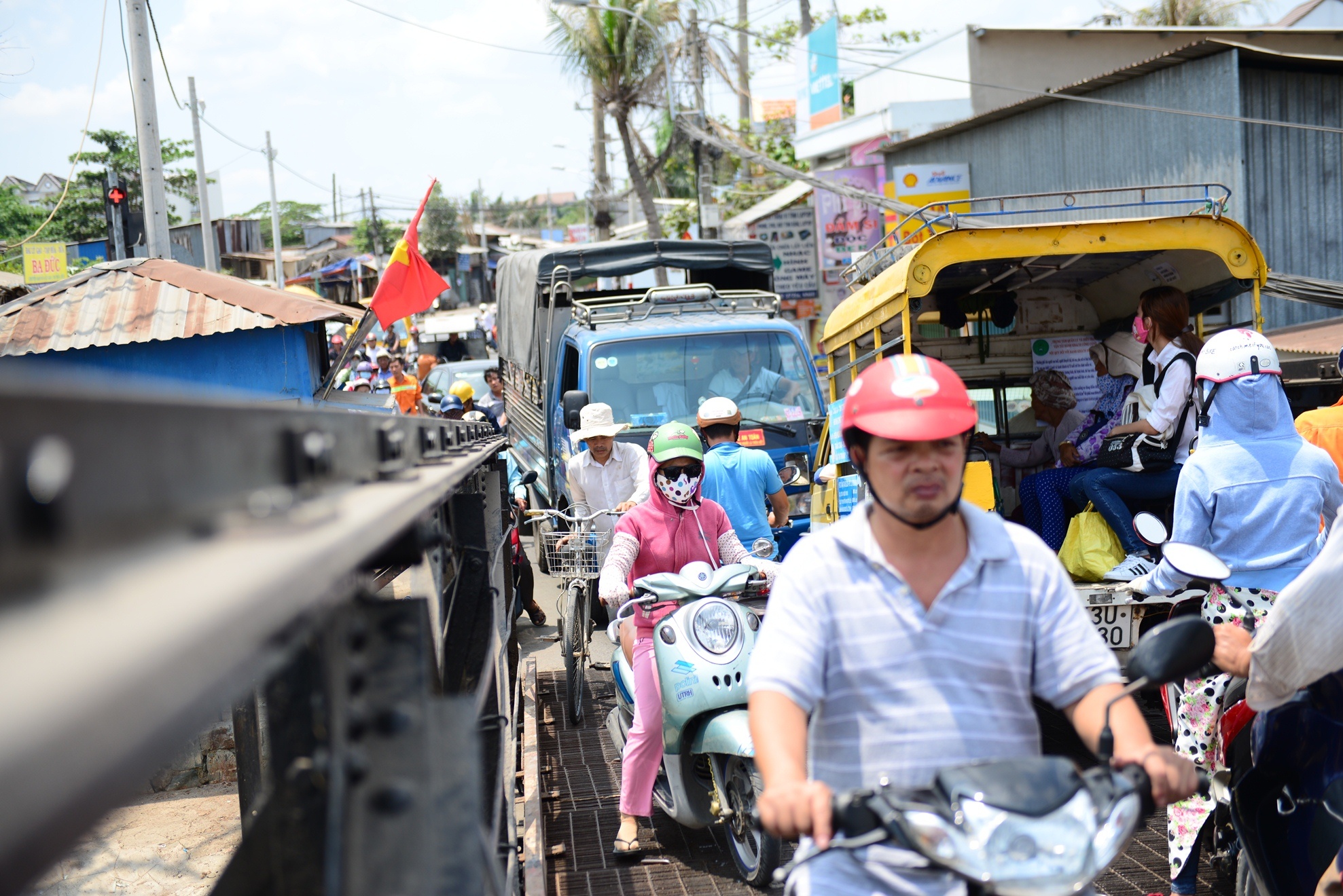 Dan keu cuu vi nhung cay cau sap sap anh 2