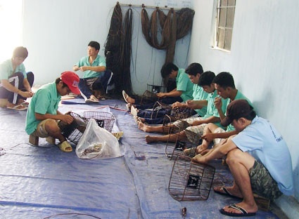 Hang tram hoc vien trung tam giao duc bo tron hinh anh