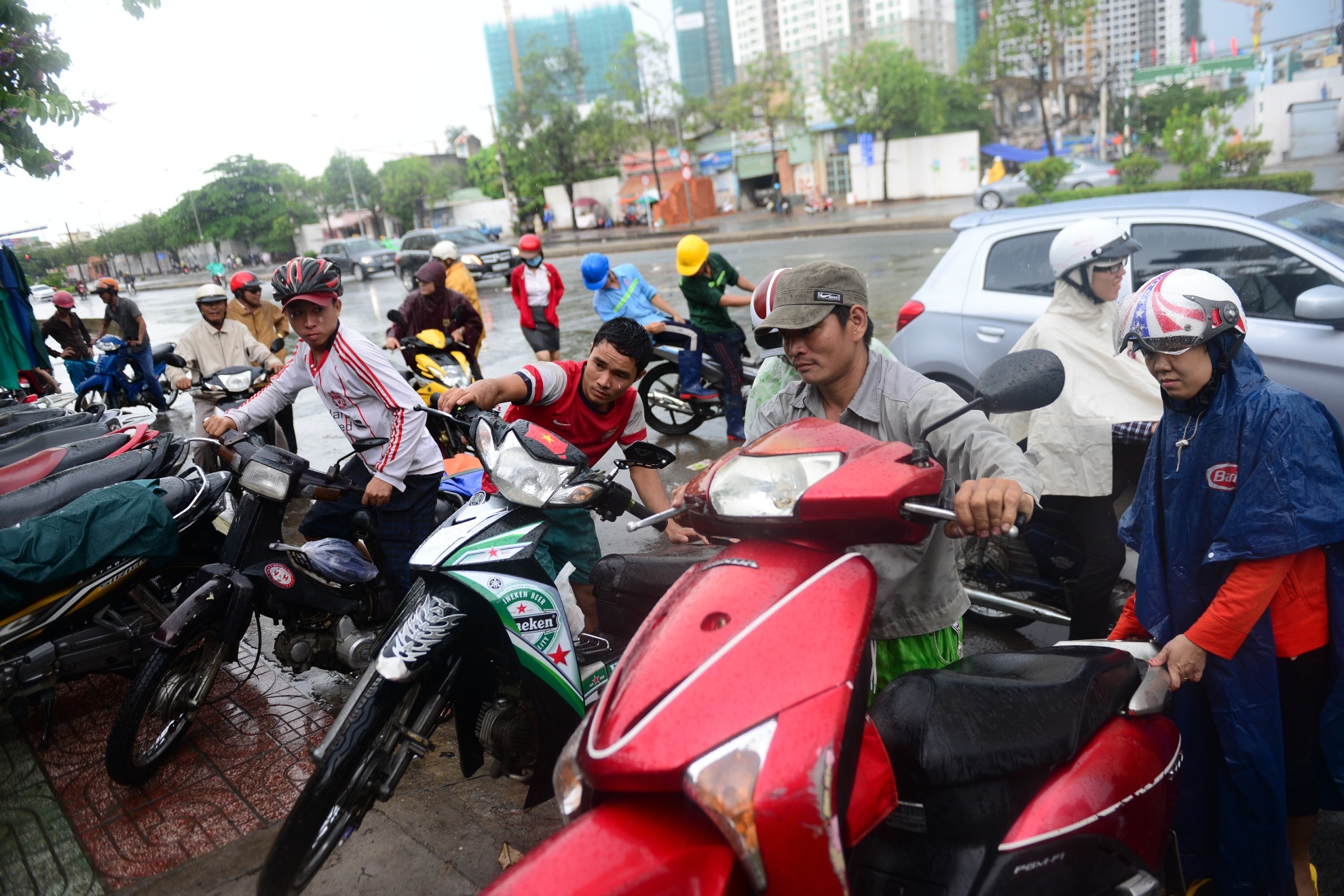 sai gon ngap nang anh 9