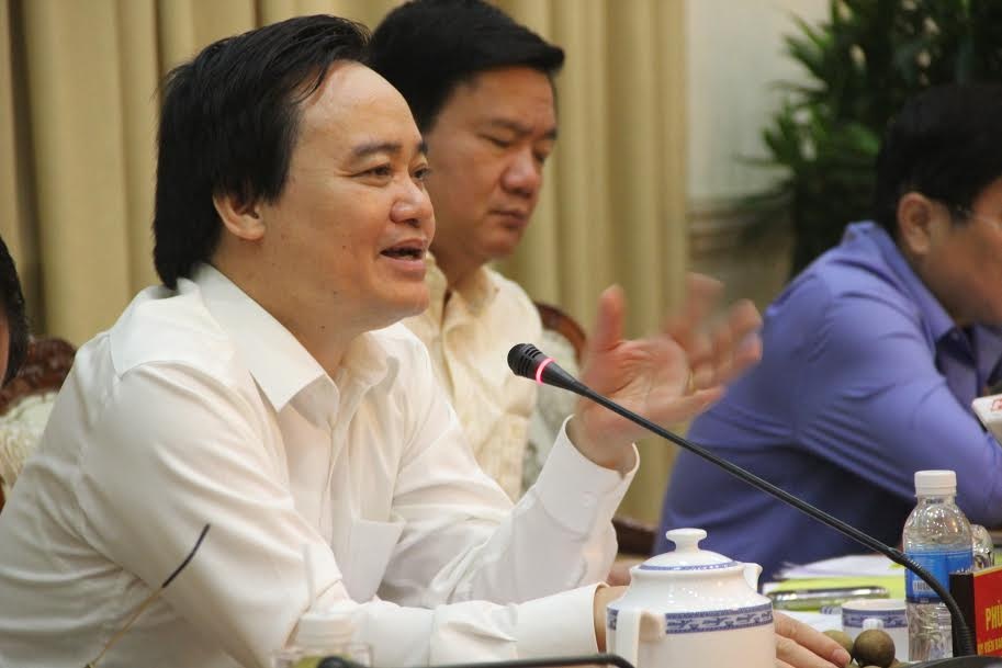 Bo truong Phung Xuan Nha: Som xay dung luat giao vien hinh anh