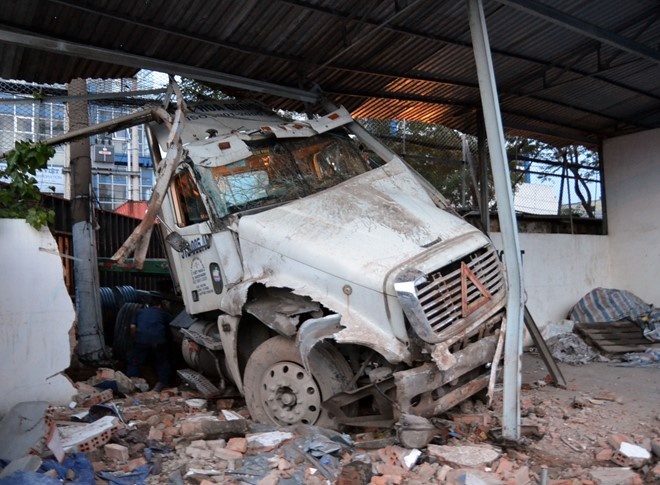 1.700 vu tai nan giao thong trong 6 thang o Sai Gon hinh anh