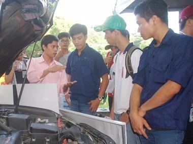 Ba nganh nhan chung chi chat luong dao tao khu vuc hinh anh