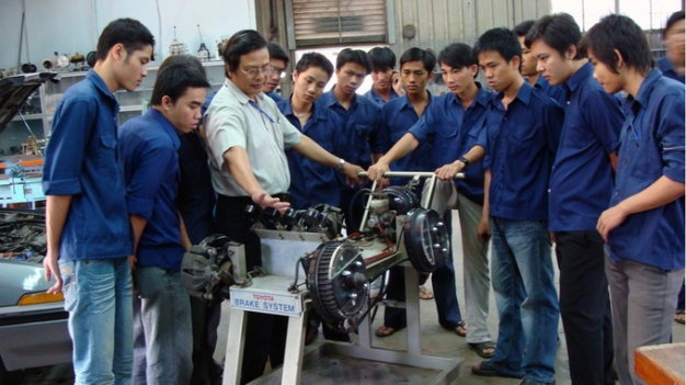 Ba chương trình đào tạo đạt chuẩn AUN ảnh 1 Ba chuong trinh dao tao dat chuan AUN anh 1
