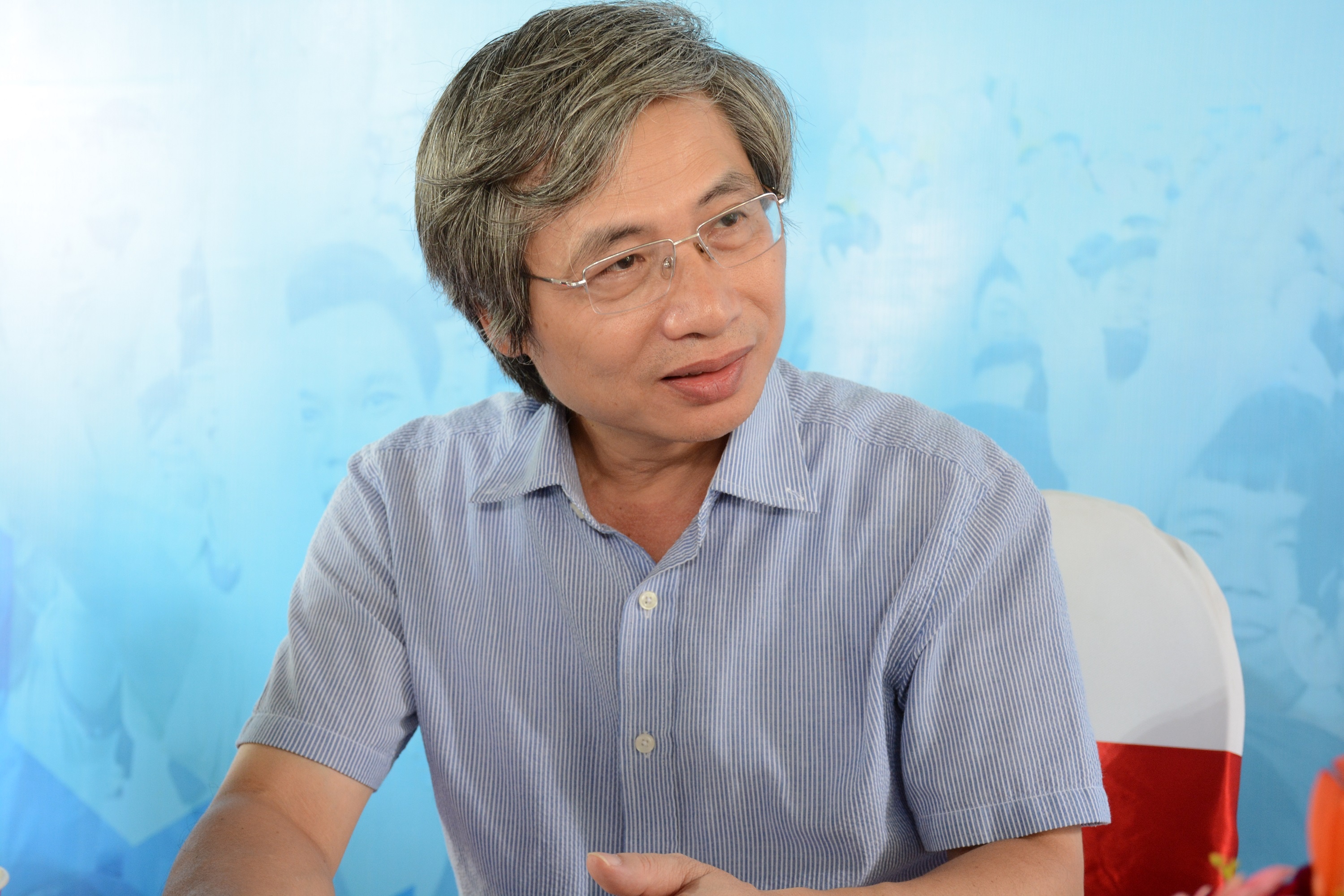 Xet tuyen dai hoc online anh 1