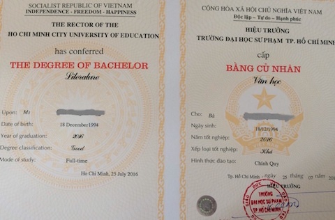 Bằng cử nhân in lỗi ảnh 1 Bang cu nhan in loi anh 1