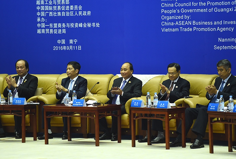 Thu tuong doi thoai voi cac doanh nghiep hang dau Trung Quoc hinh anh