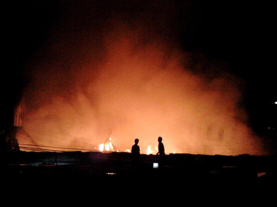 Chay lon tai cho Huong Khe hinh anh