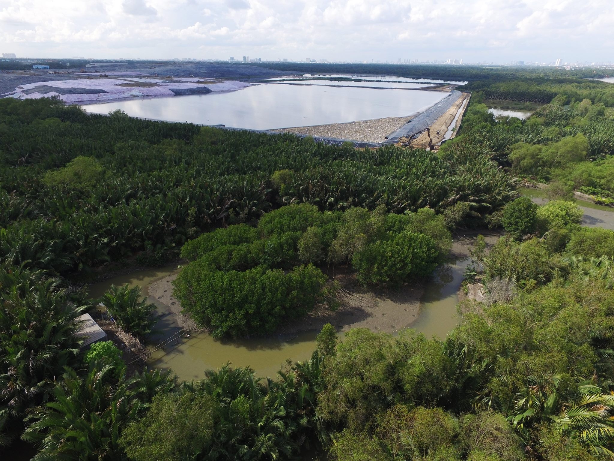 Bai rac Da Phuoc sat lo anh 1