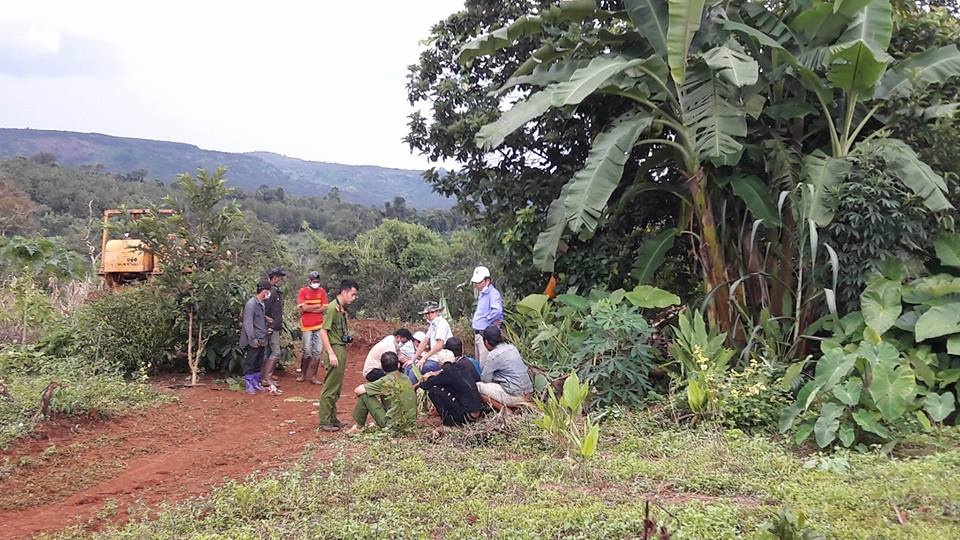 Chum anh hien truong vu ban sung anh 9