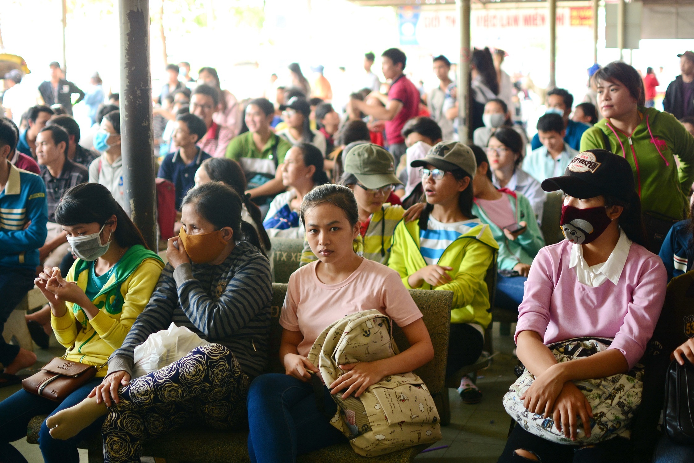 Xe khach chat luong ban ve tet anh 4