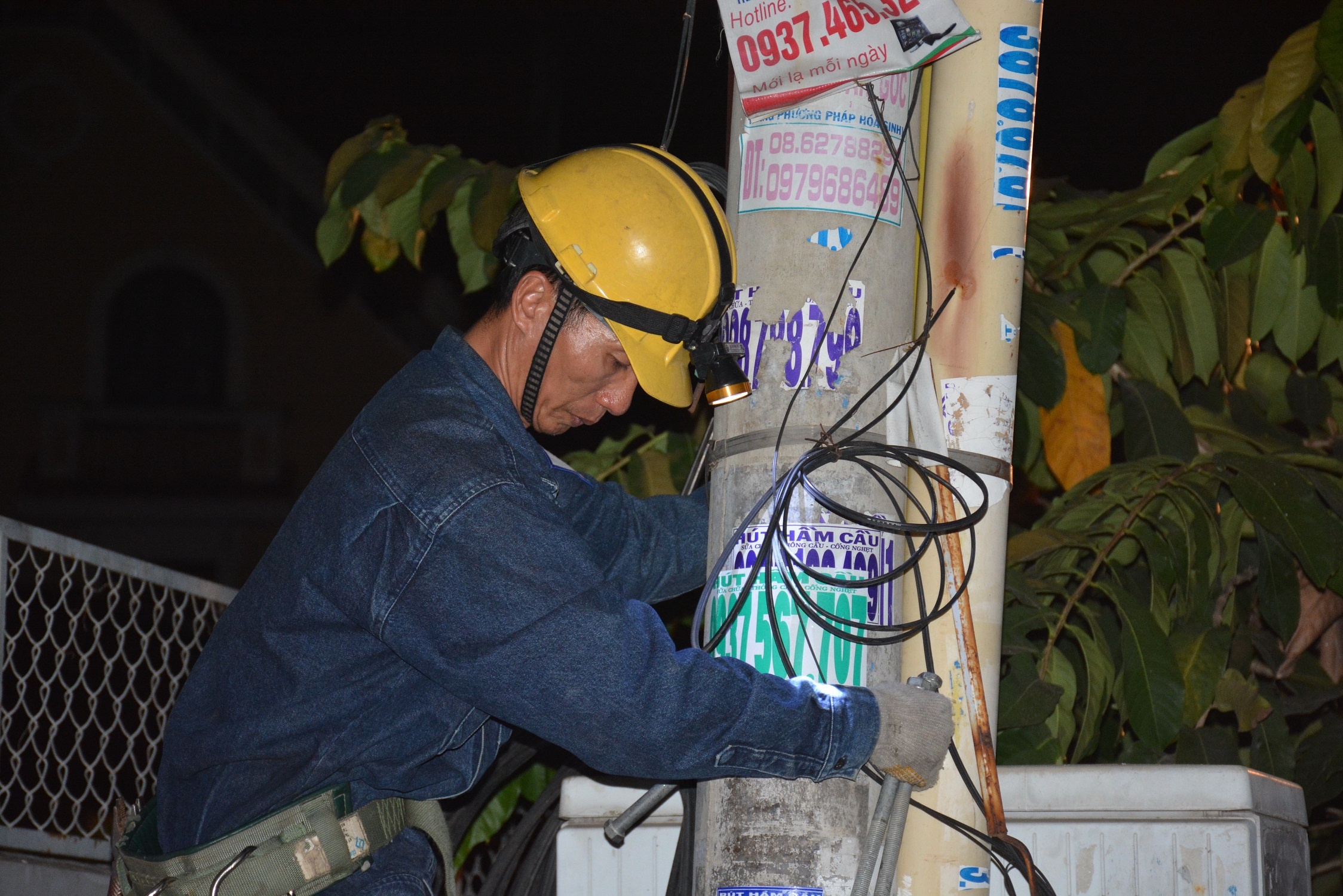 Hien truong vu chay 2 nguoi tu vong anh 13