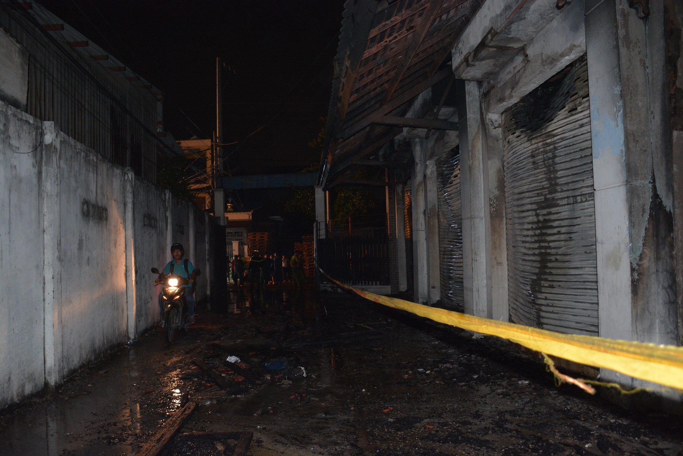 Hien truong vu chay 2 nguoi tu vong anh 5