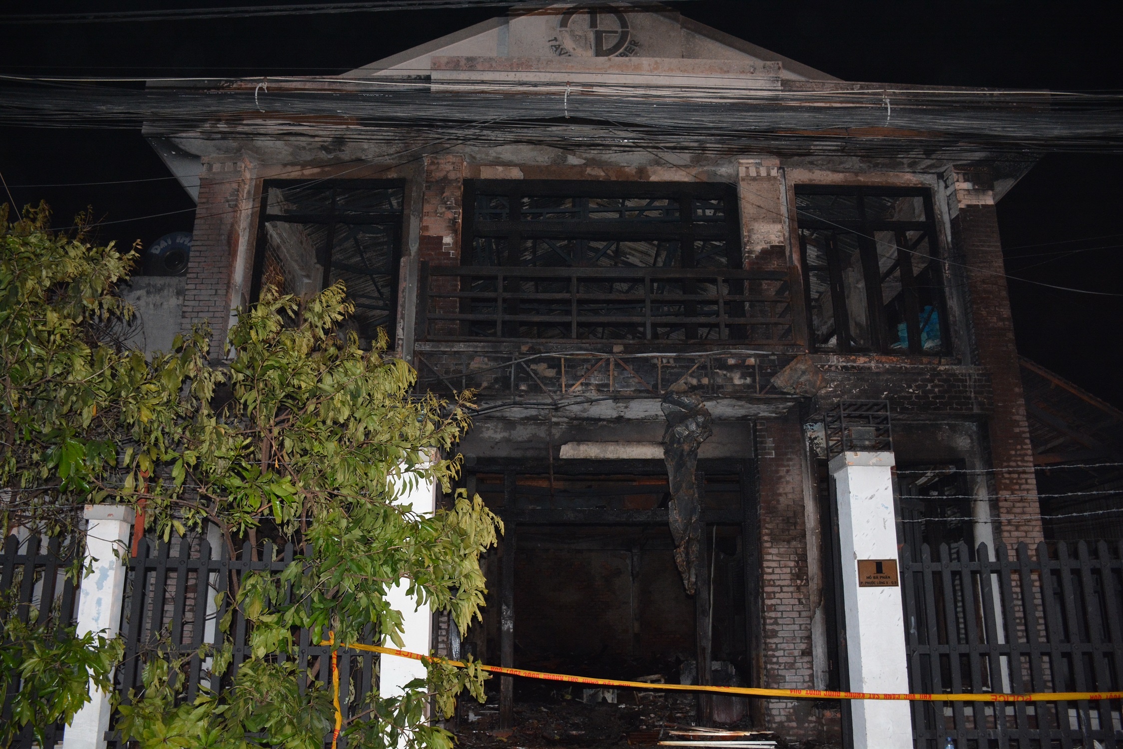 Hien truong vu chay 2 nguoi tu vong anh 1