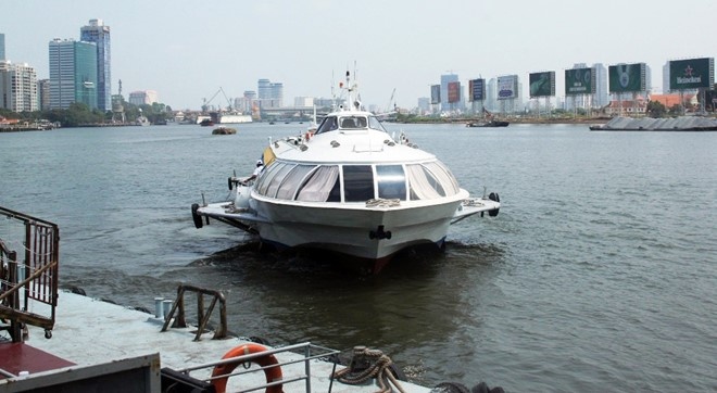 Nam 2017 ngung chay tau canh ngam tuyen Sai Gon - Vung Tau hinh anh