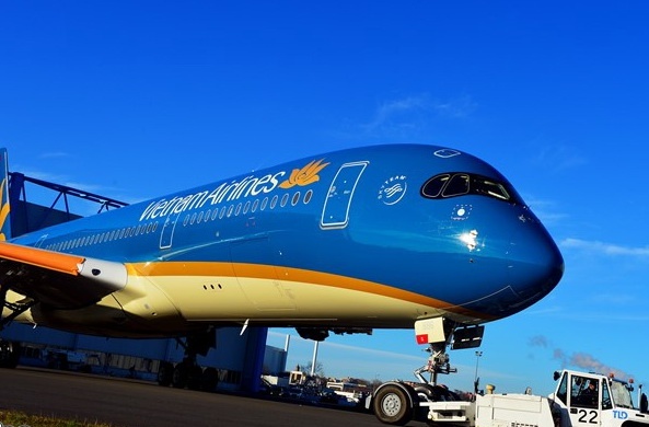 Con nhieu ve may bay ve Tet hinh anh