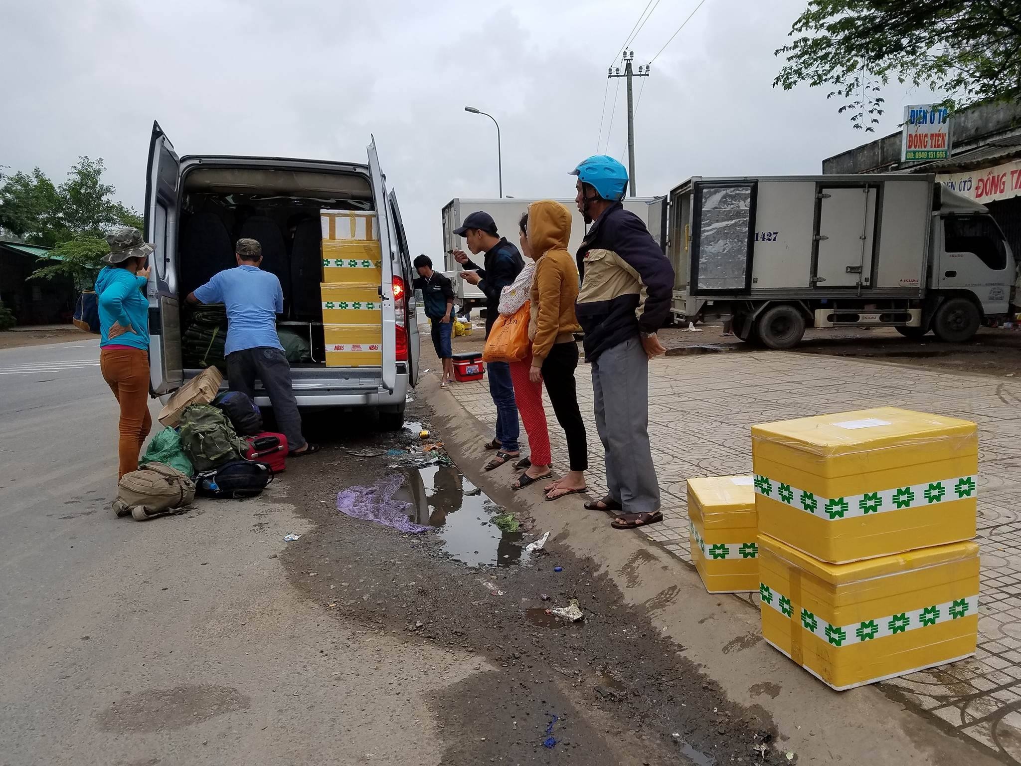 Xe 16 cho nhet 30 nguoi anh 3