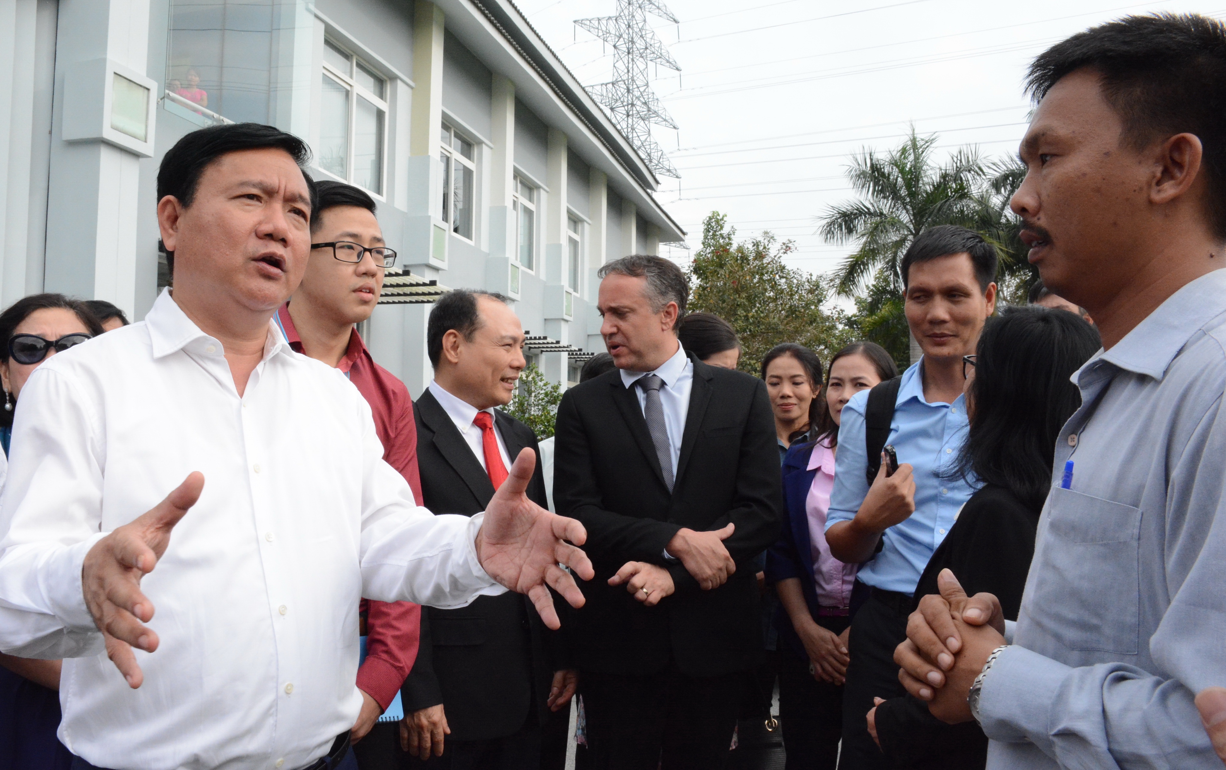 công nghệ cao phải làm giàu cho dân ảnh 2 cong nghe cao phai lam giau cho dan anh 2