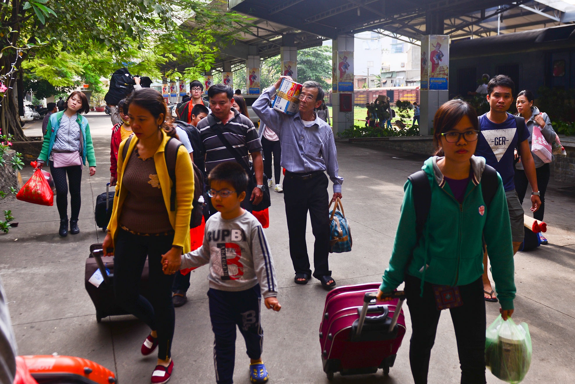 Nguoi dan lai do ve Sai Gon anh 15