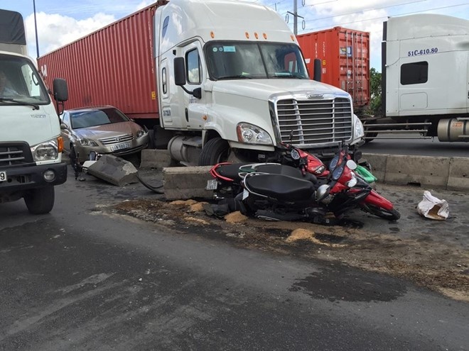 Bí thư Thăng làm việc ở quận 2 ảnh 2 Bi thu Thang lam viec o quan 2 anh 2