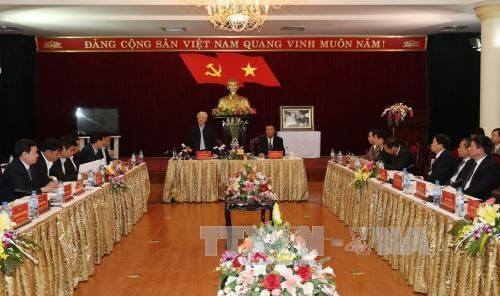 Tổng Bí thư thăm Nam Định ảnh 1 Tong Bi thu tham Nam Dinh anh 1