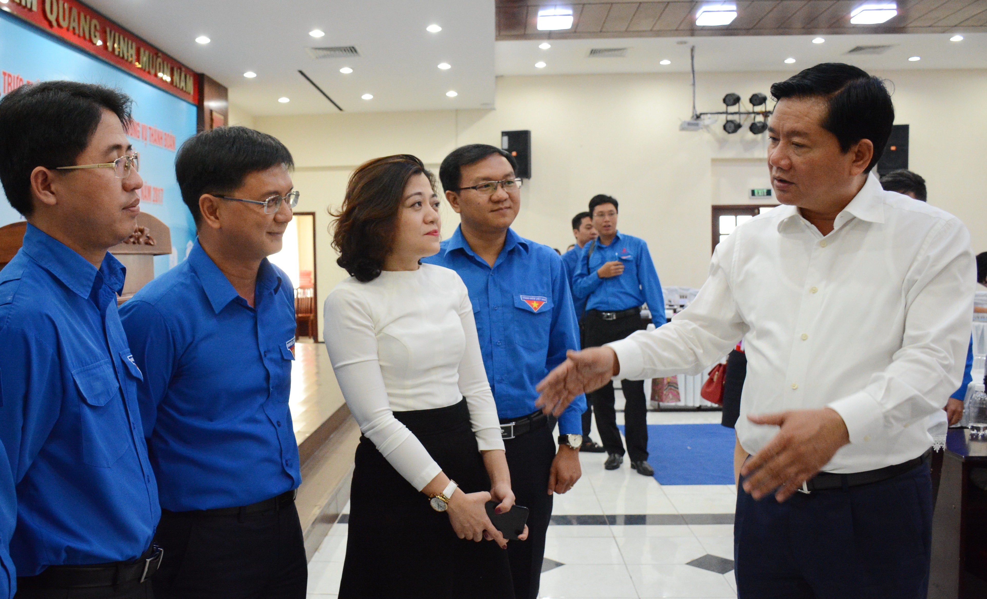 chuồn chuồn cắn rốn ảnh 1 chuon chuon can ron anh 1