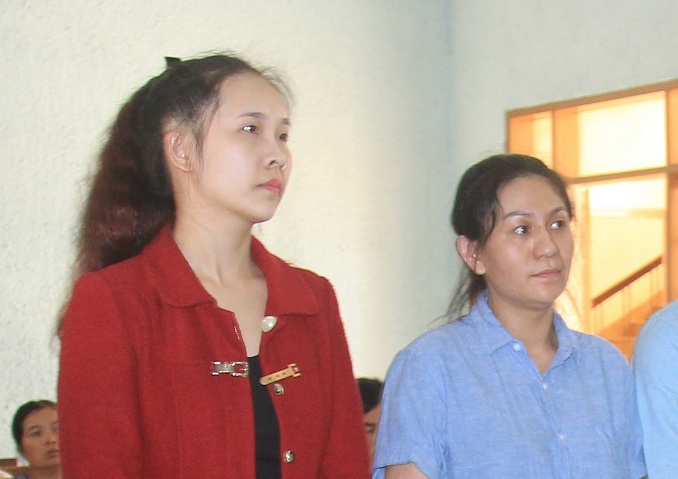 Nu 8X cam dau duong day mua ban ma tuy lien tinh hinh anh