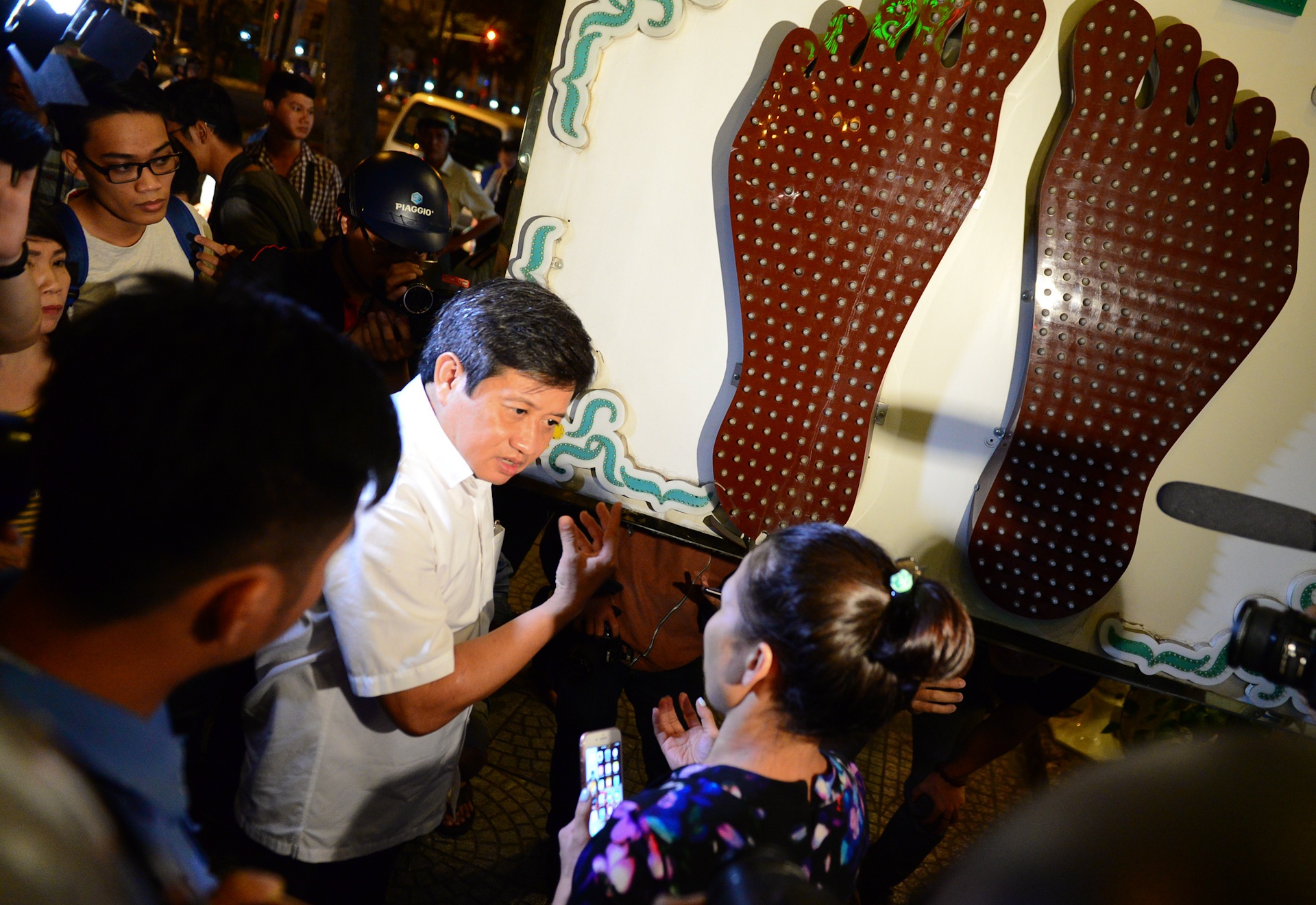 tranh luận với Phó chủ tịch Hải ảnh 1 tranh luan voi Pho chu tich Hai anh 1