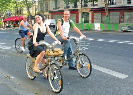 Trien khai dich vu xe dap cong cong o khu trung tam Sai Gon hinh anh