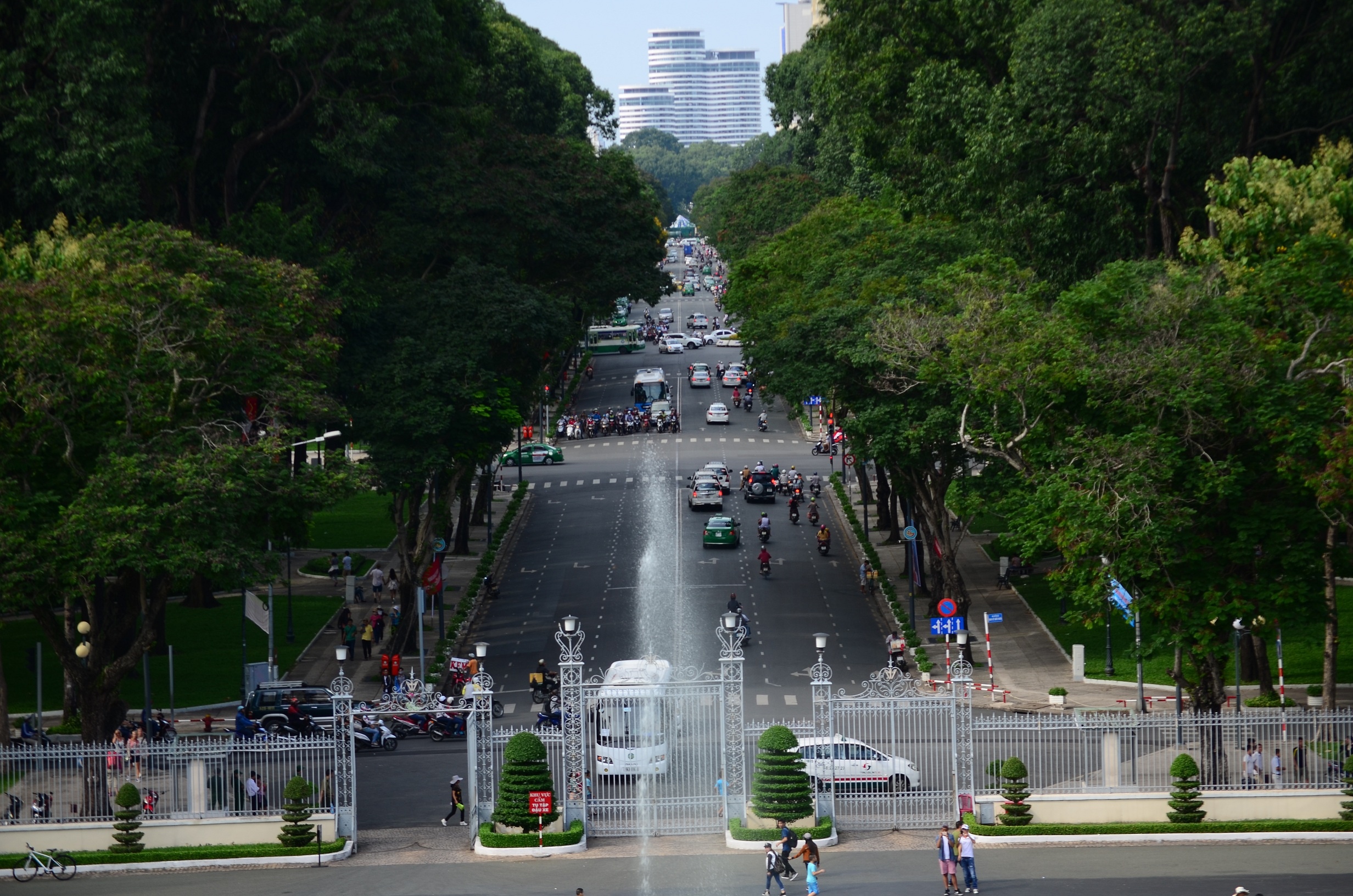 Do thi Sai Gon xua nay anh 2