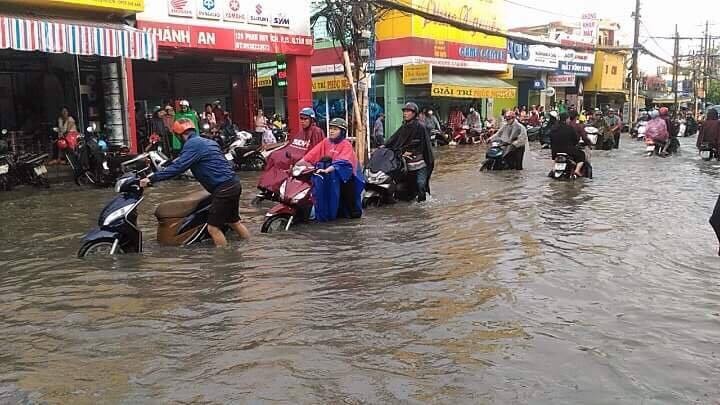 mua lon o Sai Gon anh 5