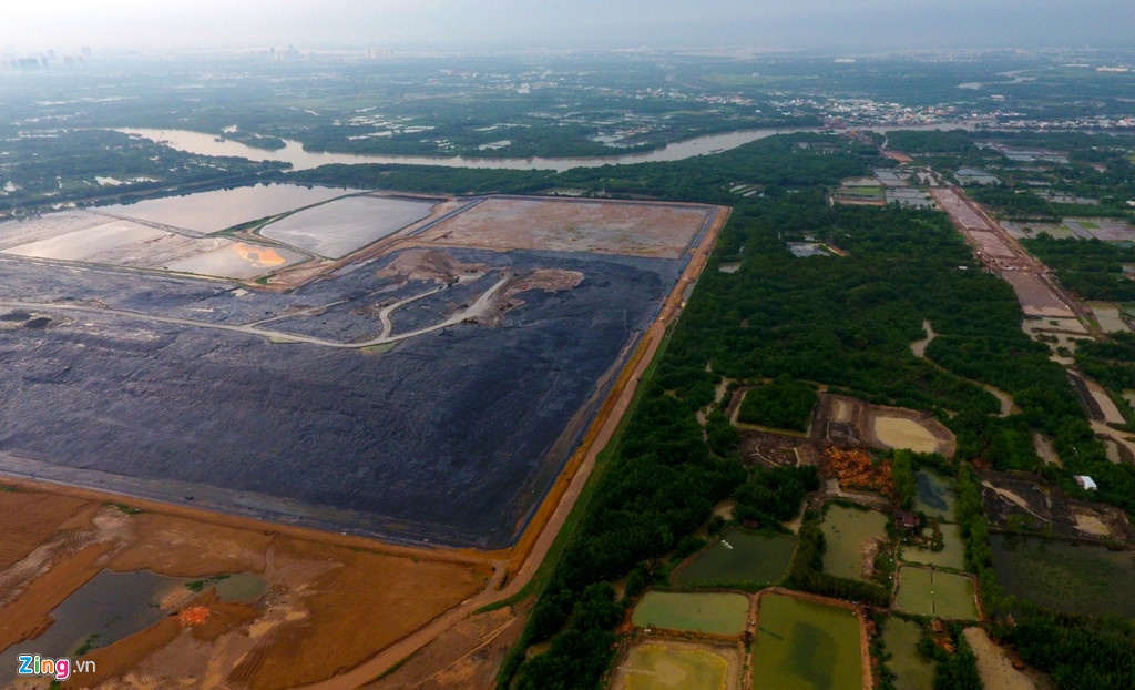 người dân tham quan nhà máy rác ảnh 1 nguoi dan tham quan nha may rac anh 1