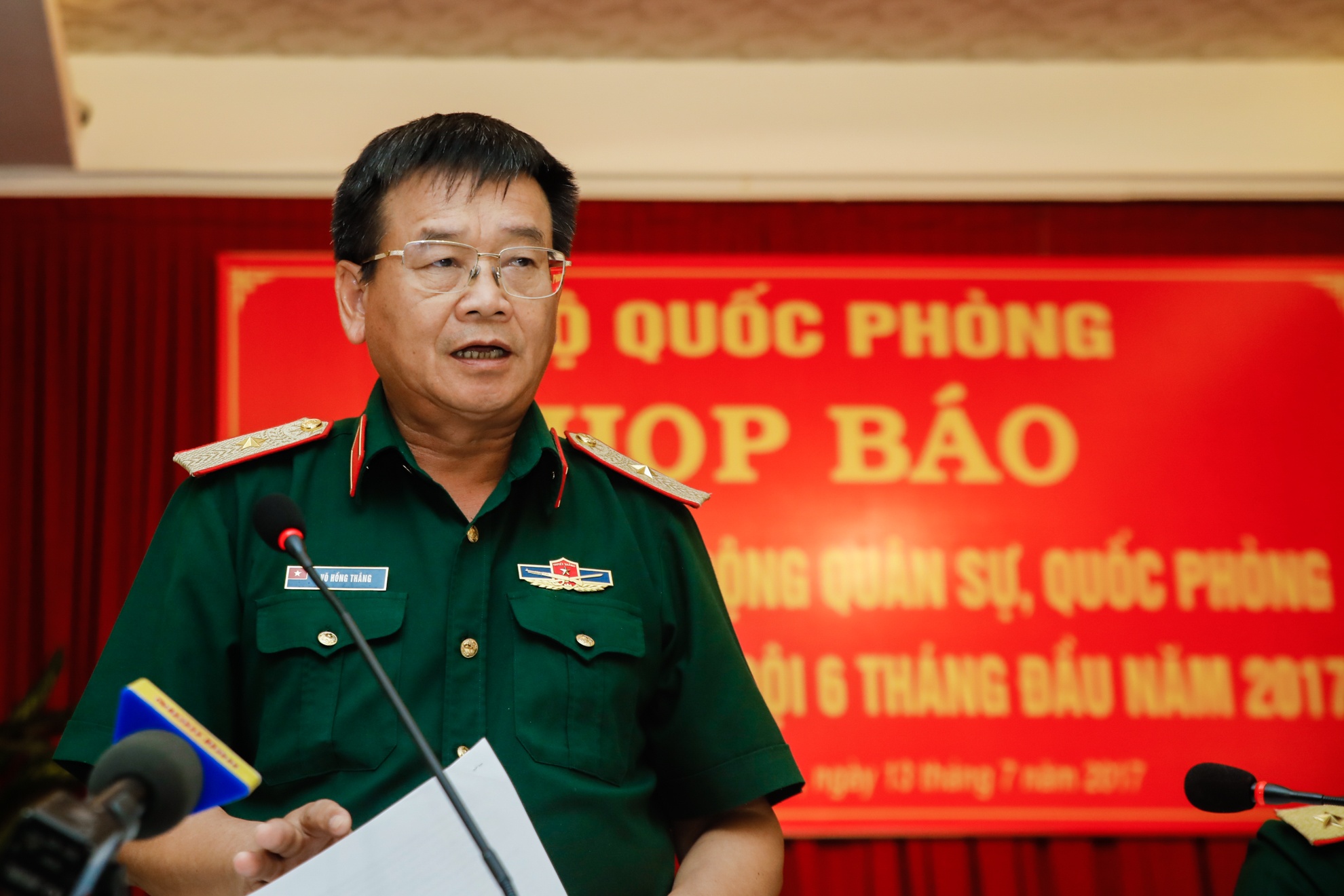 Hop bao Bo quoc phong anh 1
