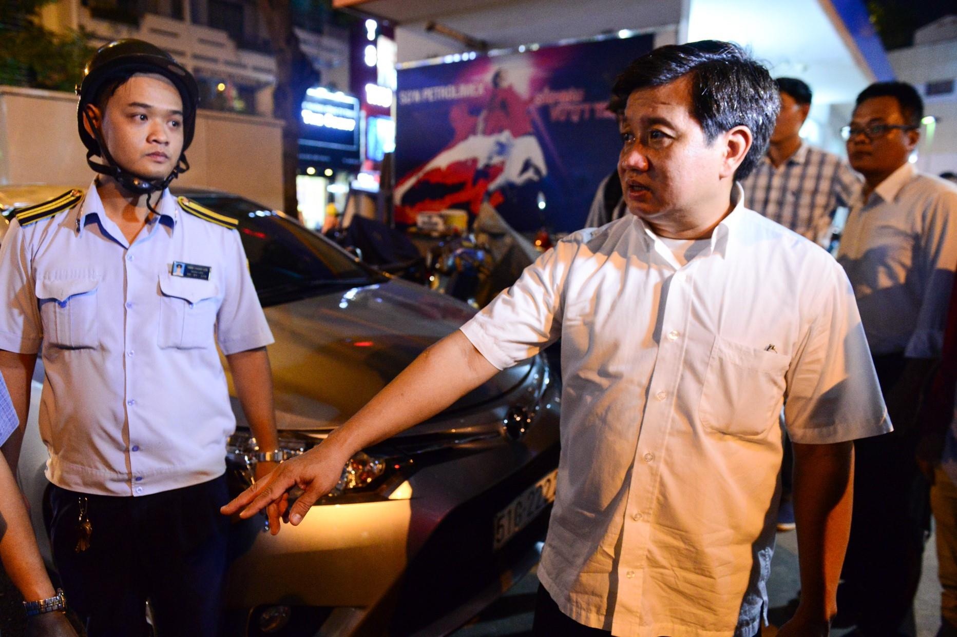 Ong Doan Ngoc Hai: 'Bat cu ai dung sau bai xe trai phep deu bi xu ly' hinh anh