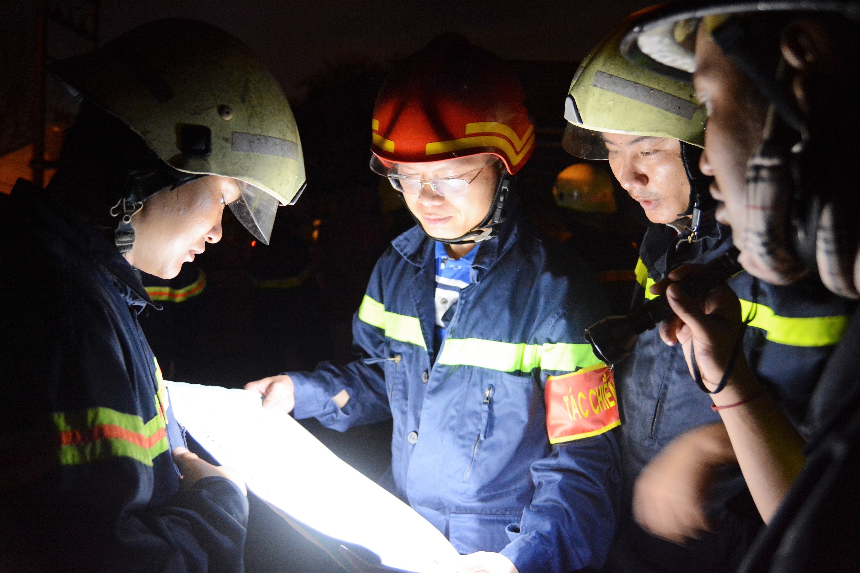 mat ngu vi chay anh 5