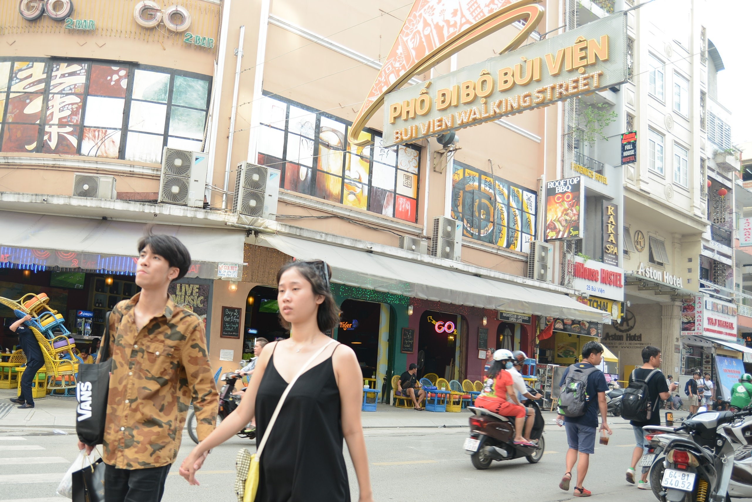 Pho di bo Bui Vien o Sai Gon chinh thuc hoat dong vao toi nay hinh anh